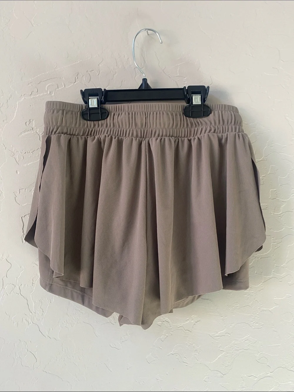 Women’s Taupe Layered Active Flutter Shorts with Drawstring - Picture 4 of 5